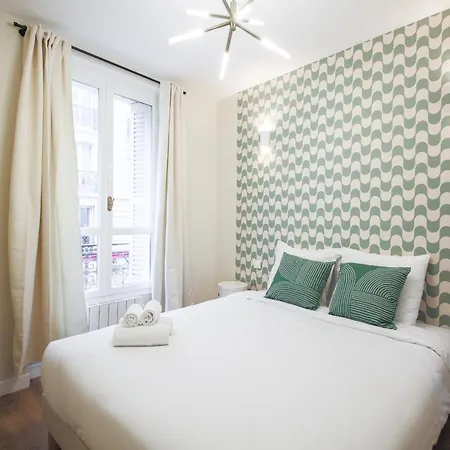 1#appart 4pers#2 Chambres#commerce#fullequipped#ac * Paris