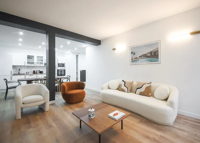 Lägenhet 1#appart 4pers#2 Chambres#commerce#fullequipped#ac