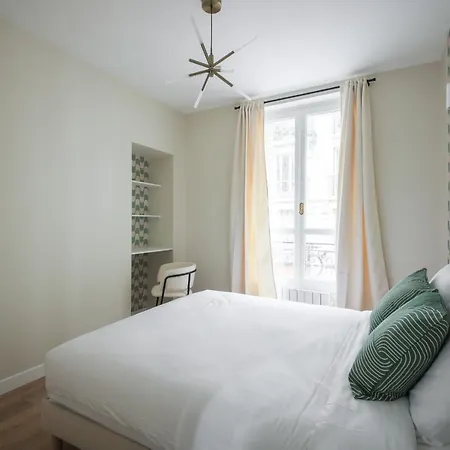 Appartement 1#appart 4pers#2 Chambres#commerce#fullequipped#ac Parijs